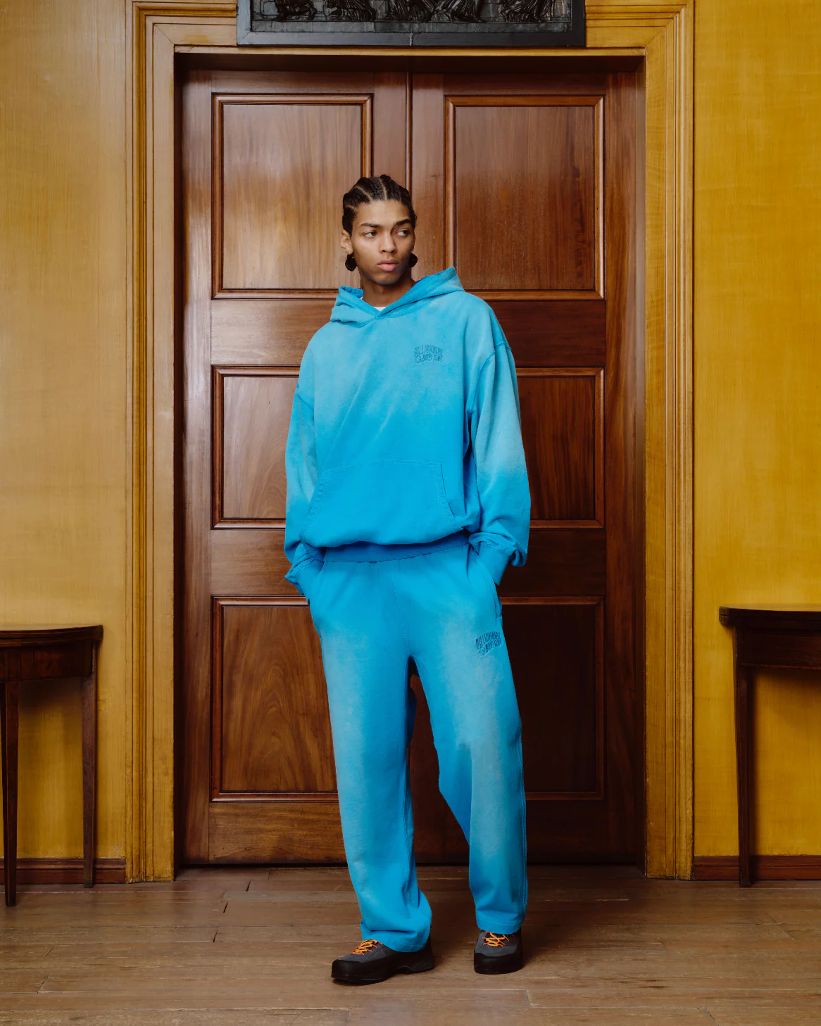OVERSIZED ARCH LOGO POPOVER HOOD - BLUE - Image 3