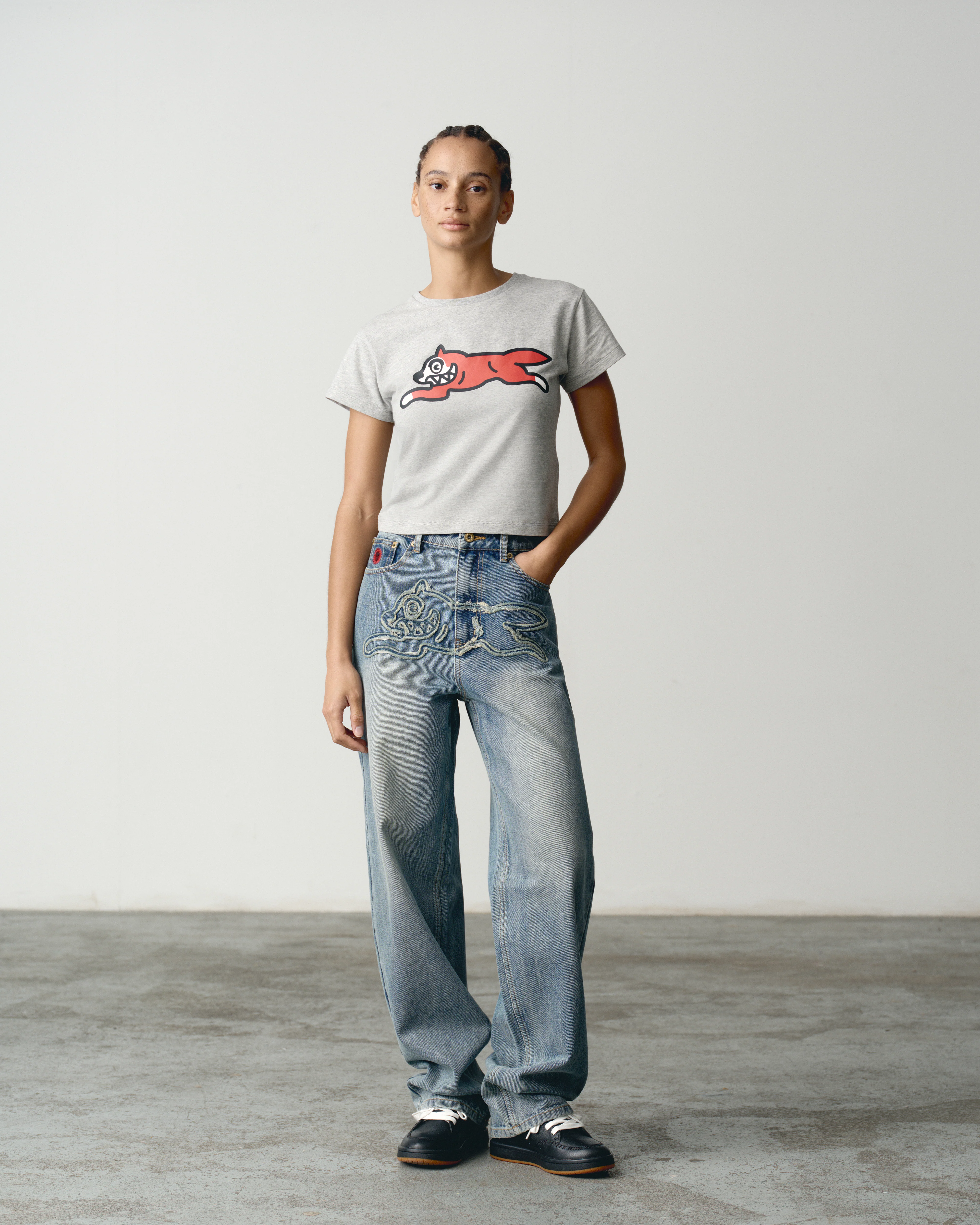 RUNNING DOG BABY TEE - HEATHER GREY - Image 3