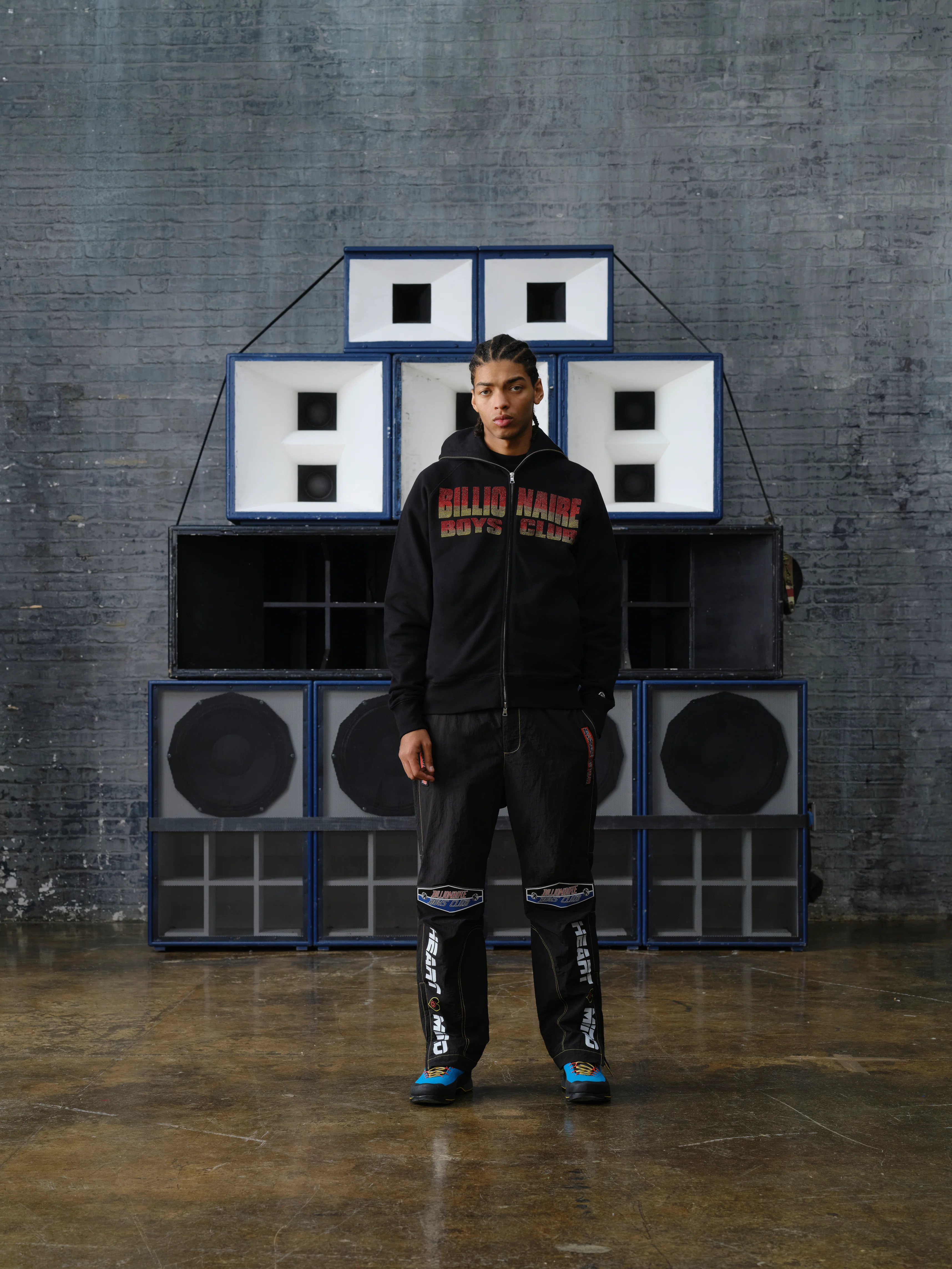STRAIGHT LOGO GRADIENT DIAMONTE ZIP THROUGH HOOD - BLACK - Image 3